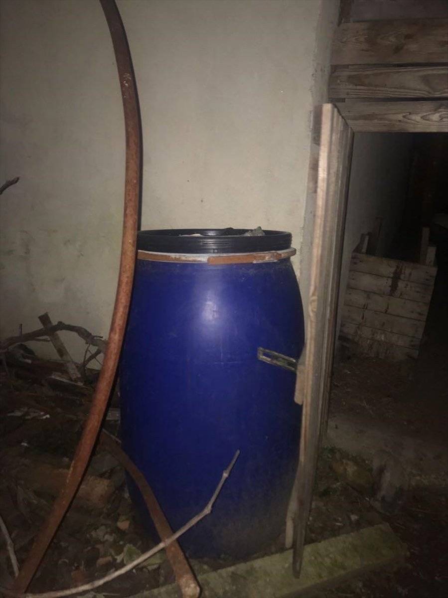 Manisa'da 3 bin 365 litre sahte içki ele geçirildi