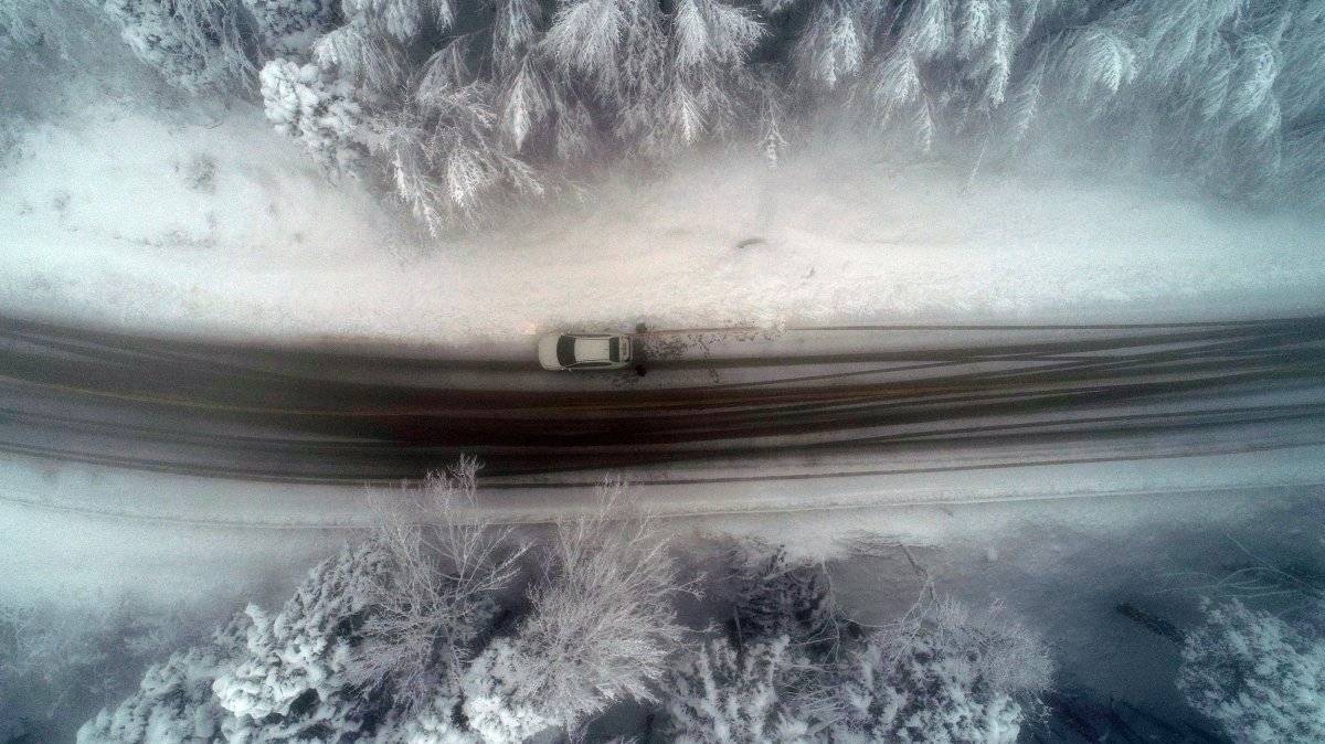 Uludağ beyaza büründü, kar kalınlığı 40 santimetreyi buldu