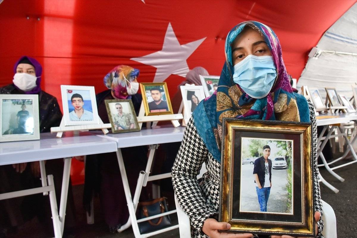 Diyarbakır anneleri, 500 gündür evlatları için nöbete devam ediyor