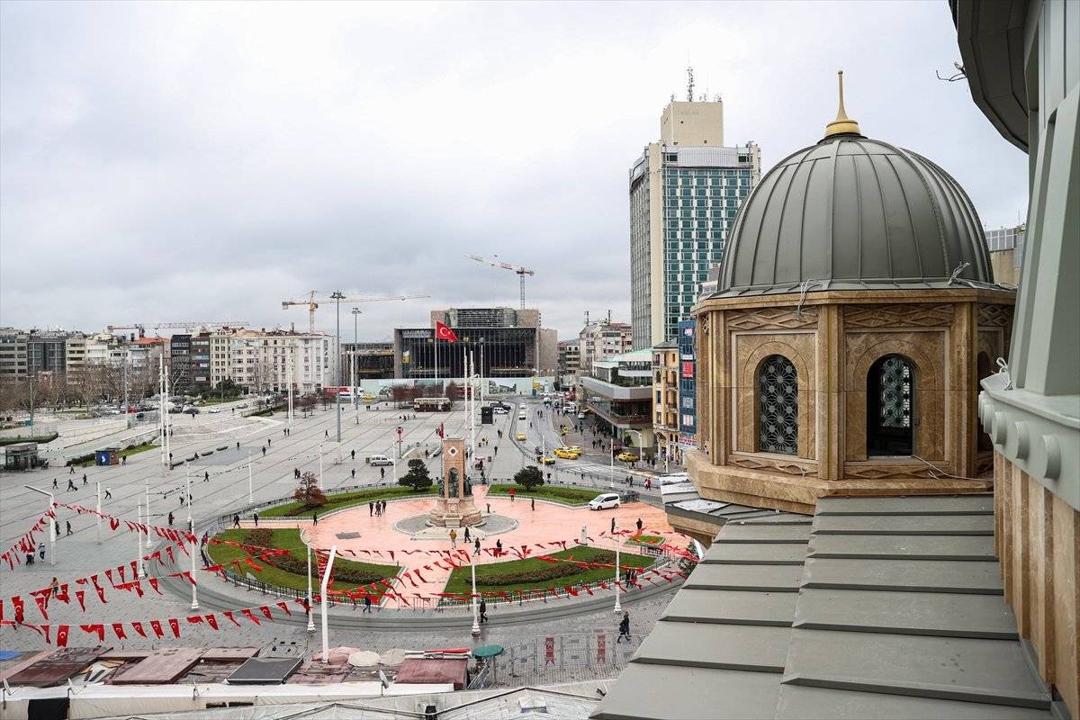 Taksim'de cami ve AKM inşaatında son aşama