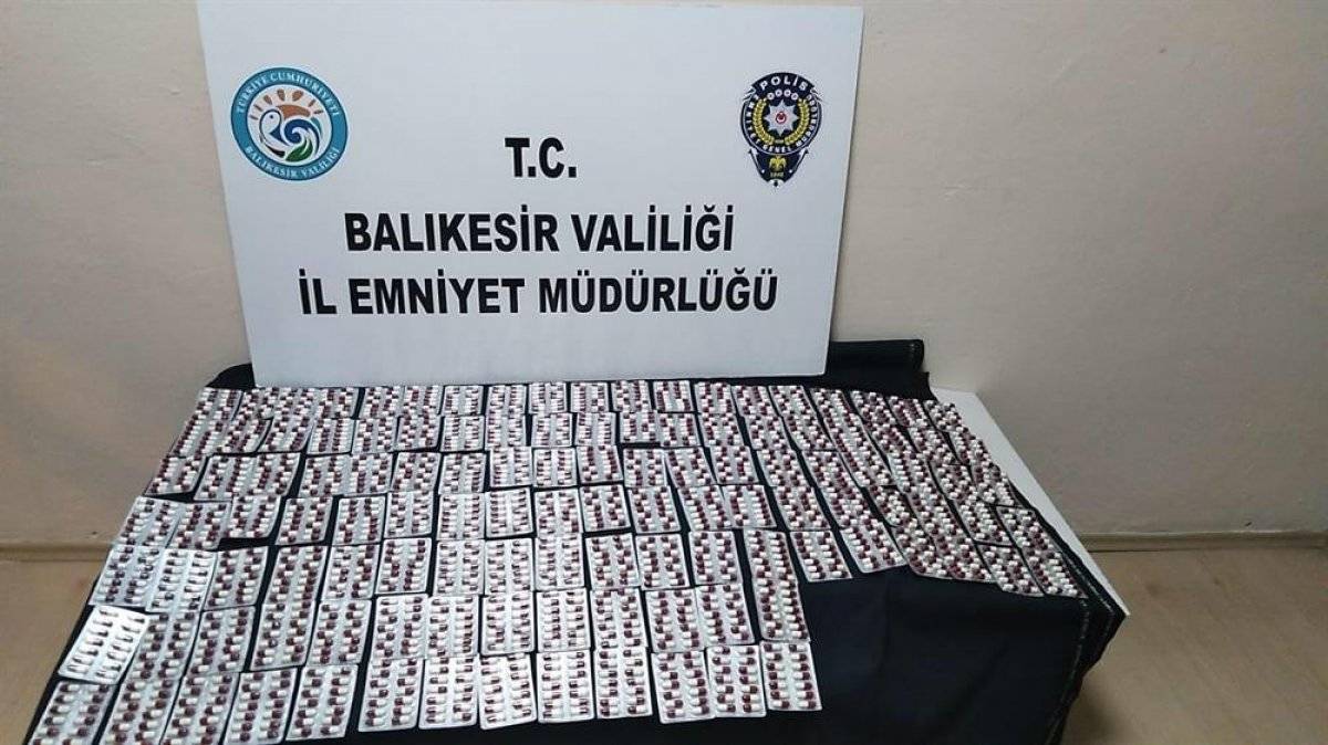 Balıkesir'de uyuşturucu operasyonu: 11 kişi yakalandı