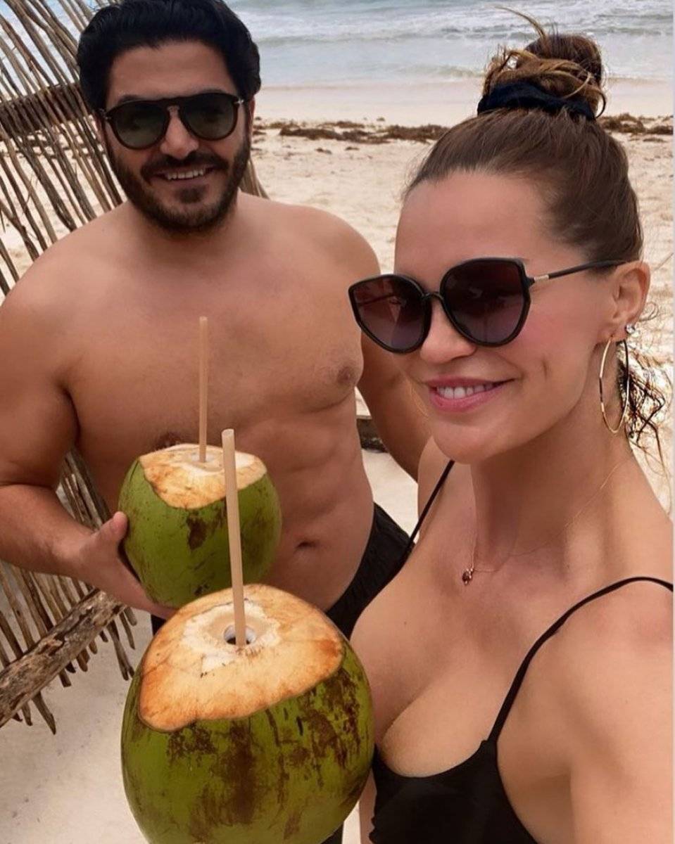 Ebru Şallı yeni yaşını kutladı