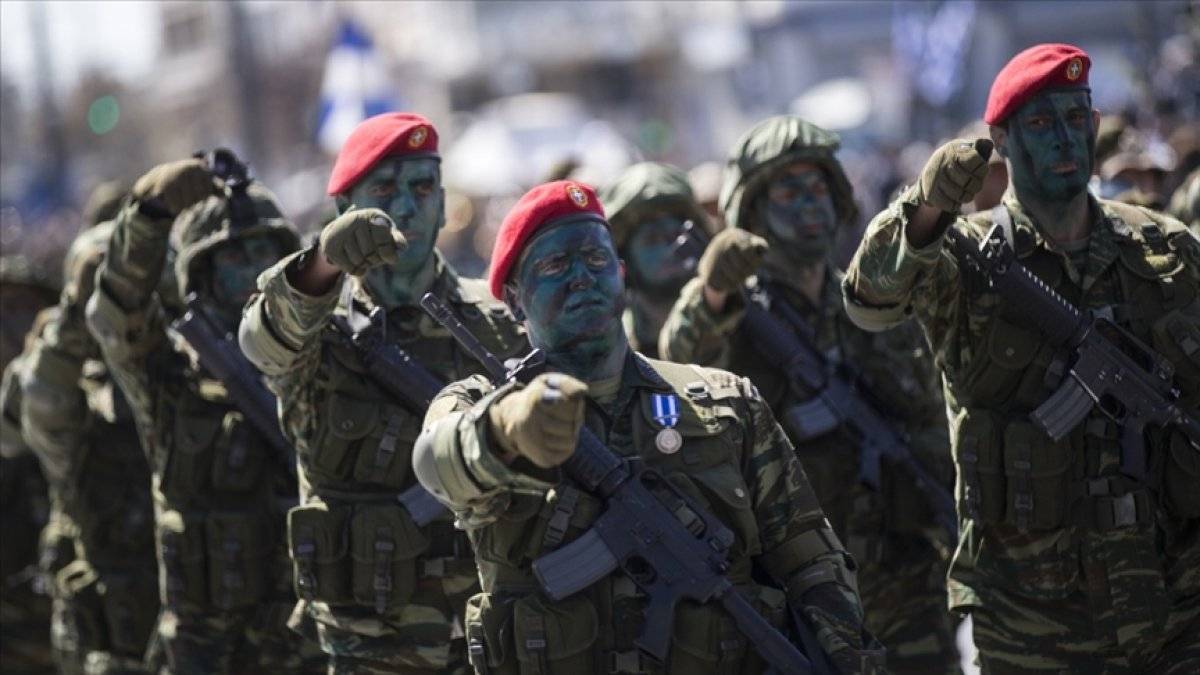 Yunanistan parlamentosu, Fransa'dan alınacak 18 savaş uçağı için onay verdi