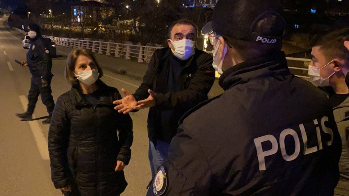 Karabük'te bir kişi yolun ortasında bayıldı