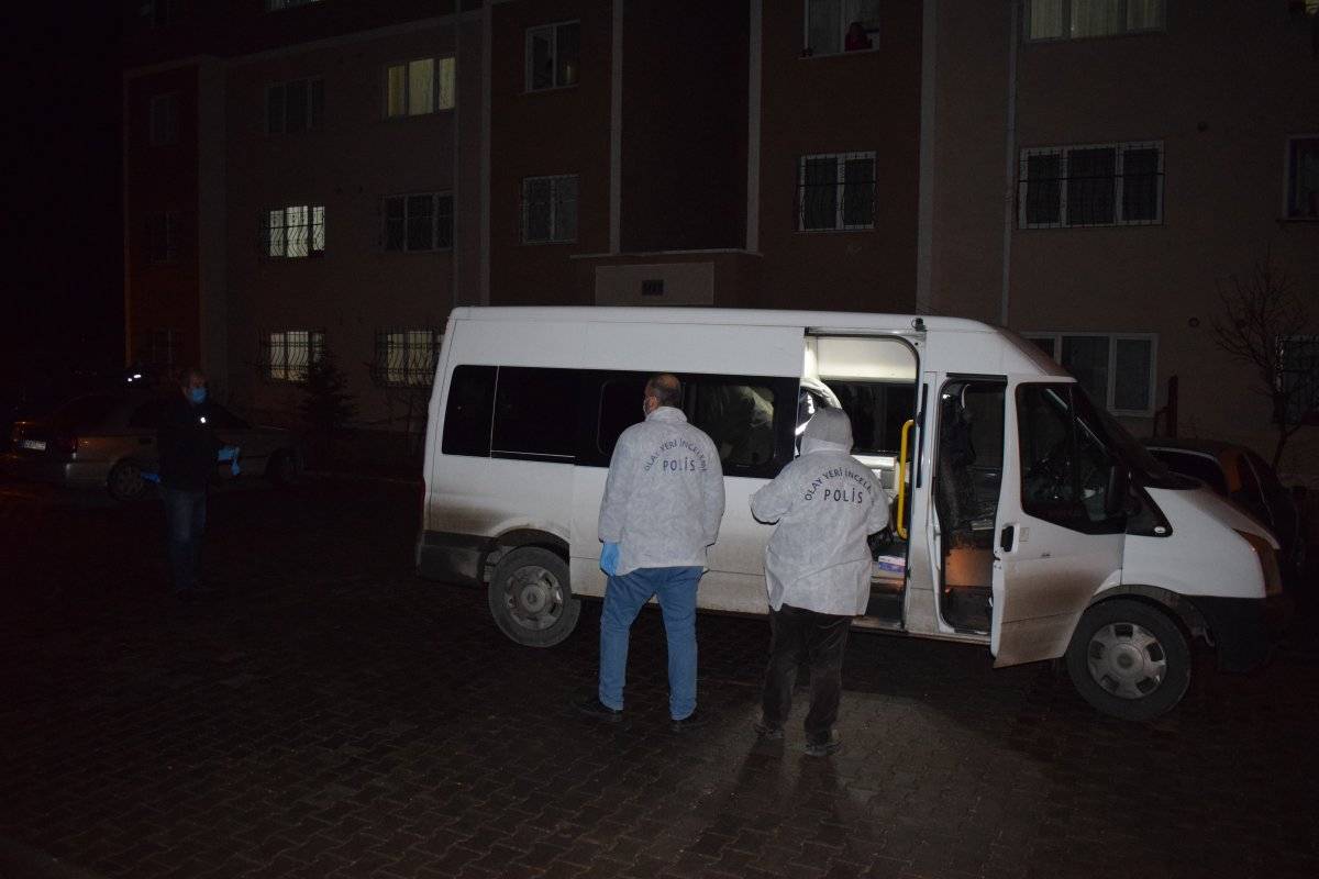 Malatya'da birbirlerini bıçaklayan çift kurtarılamadı