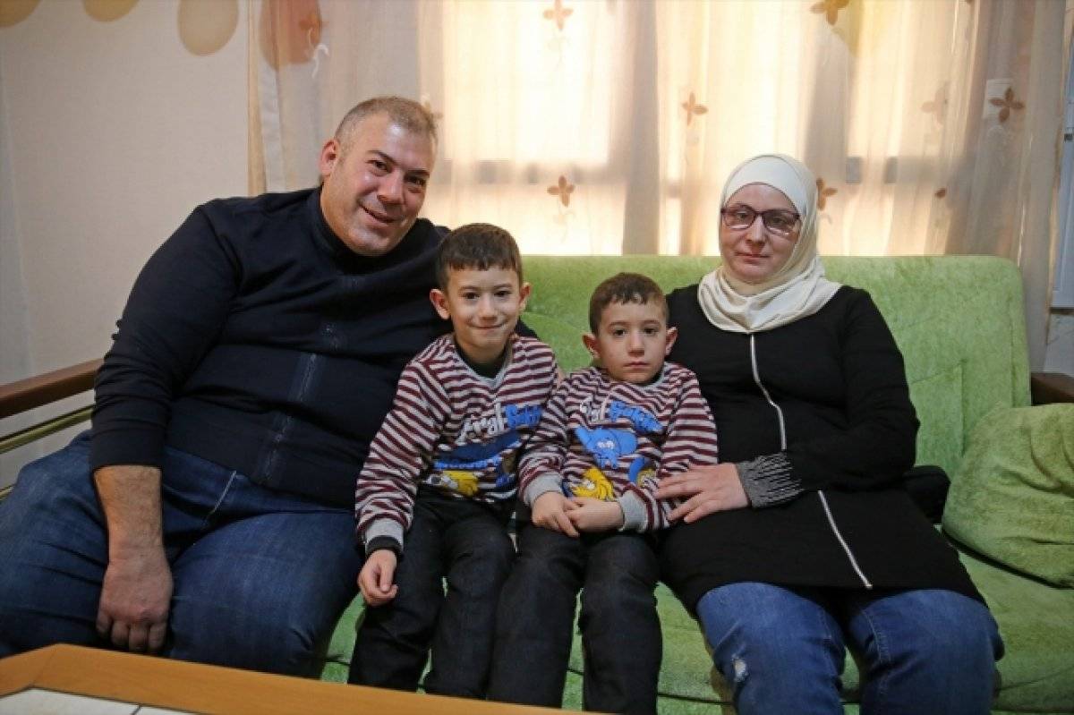 Suriyeli anne çocuklarına Türkiye'de kavuştu
