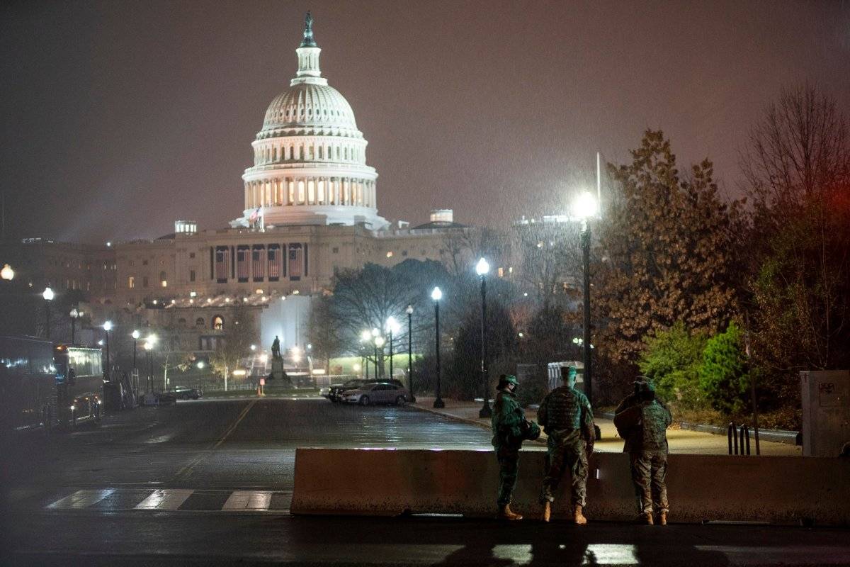 Washington'da sıkı güvenlik, Joe Biden'ın yemininden sonra devam edecek