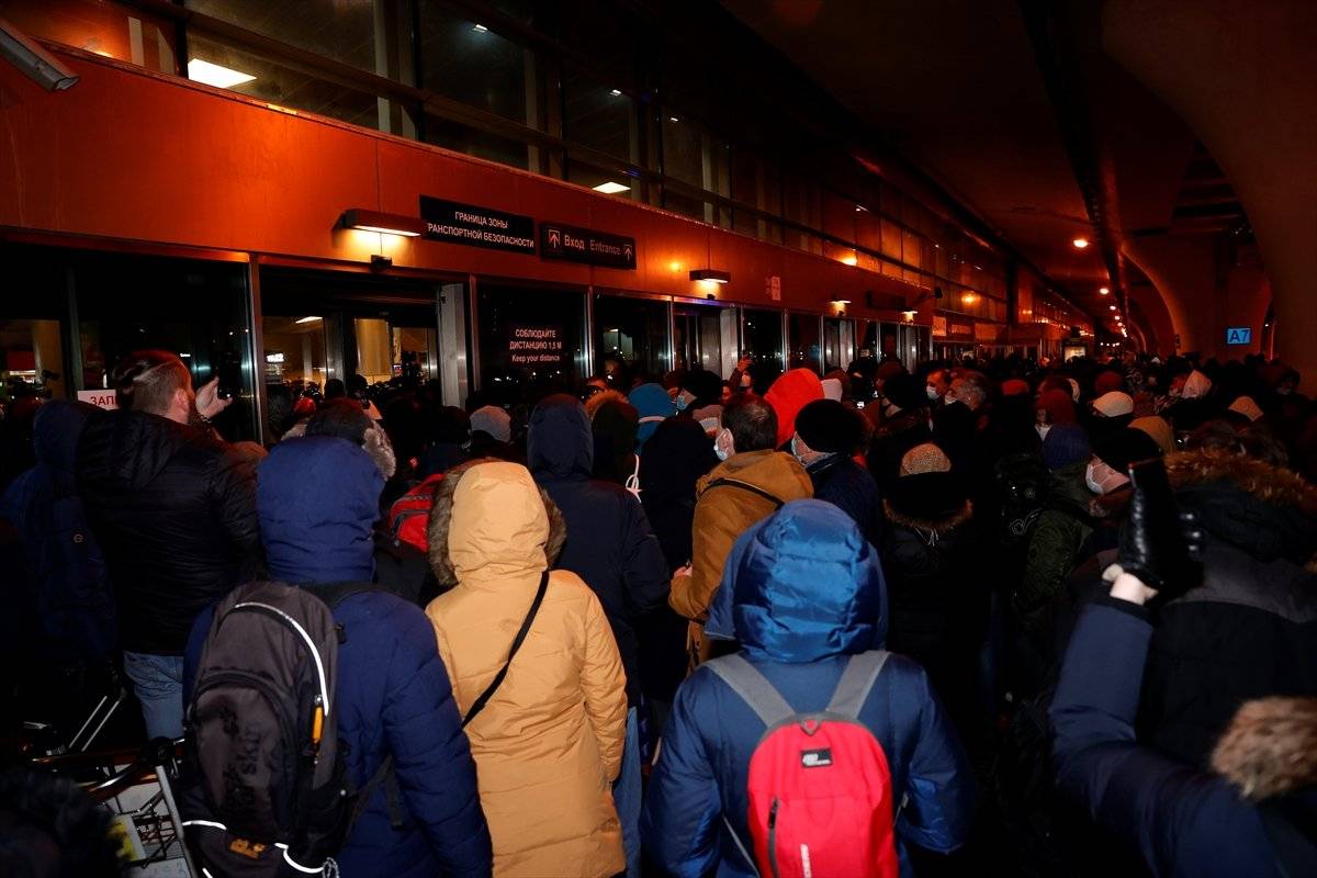 Rus muhalif lider Navalny, Moskova'ya dönüyor