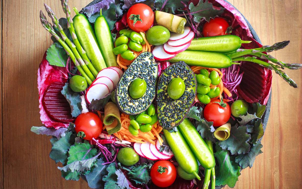 Vücut iltihabını azaltan antiinflamatuar besinler