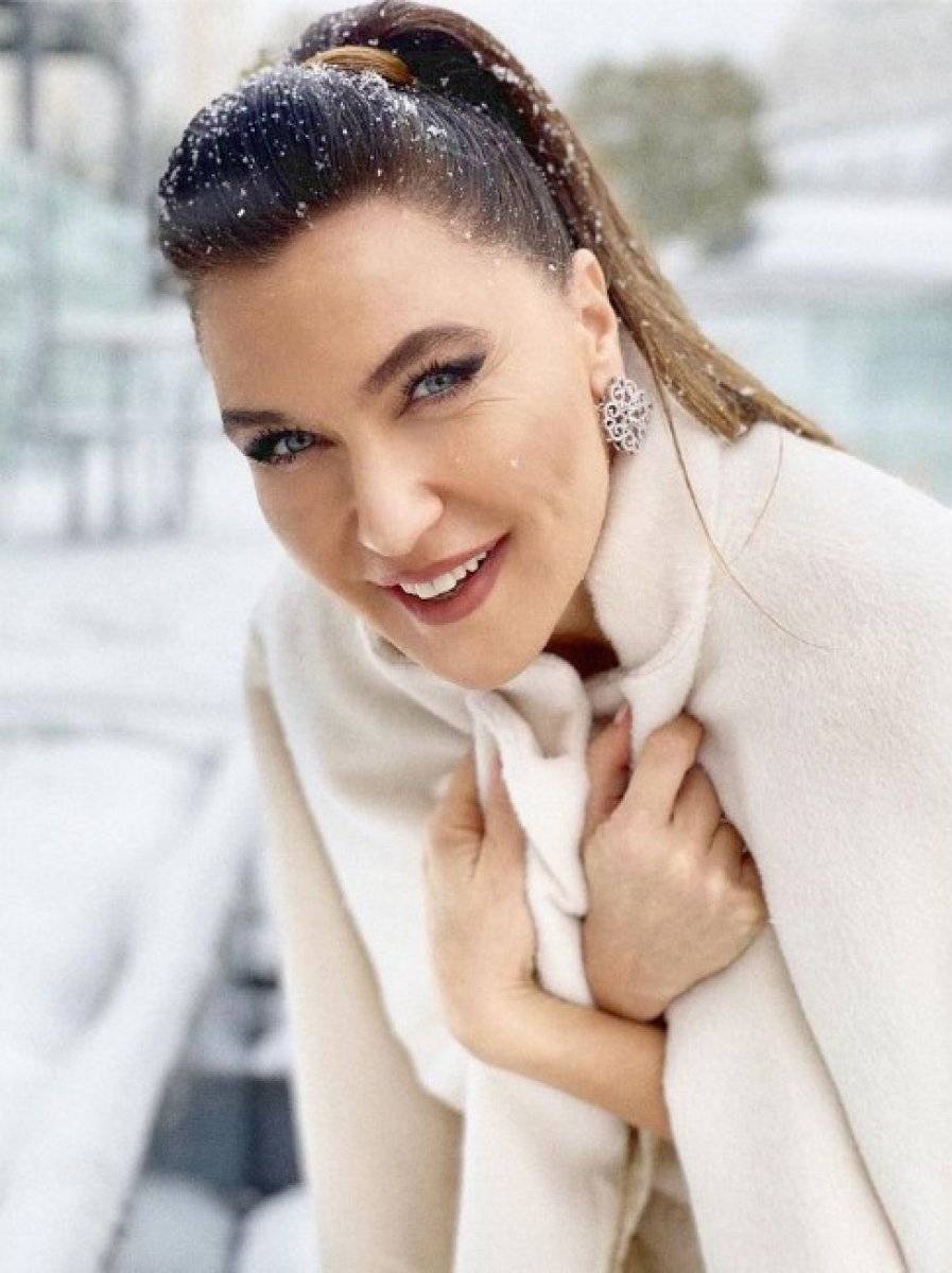 İstanbul’daki kar yağışı ünlü isimleri mutlu etti