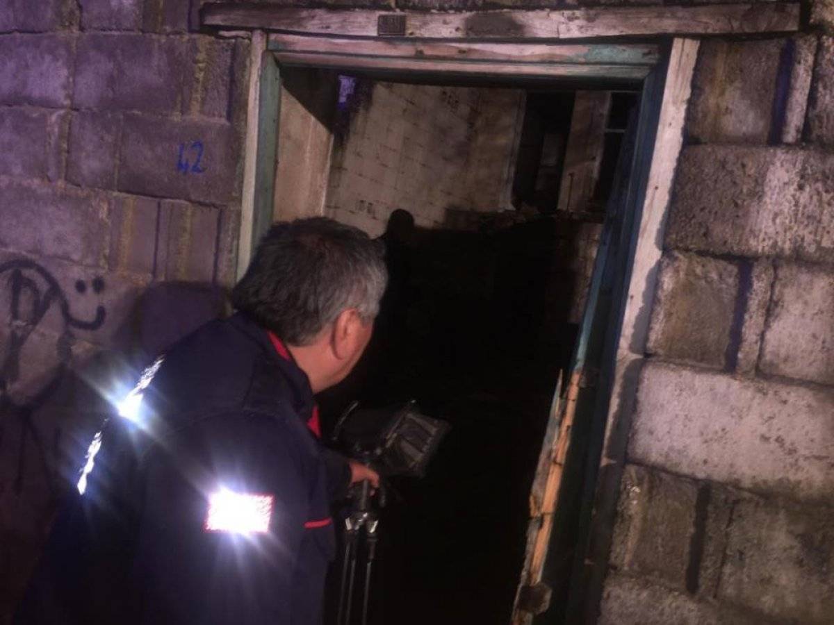 Gaziantep'te metruk bina çöktü, 2 kişi enkazdan yaralı kurtarıldı