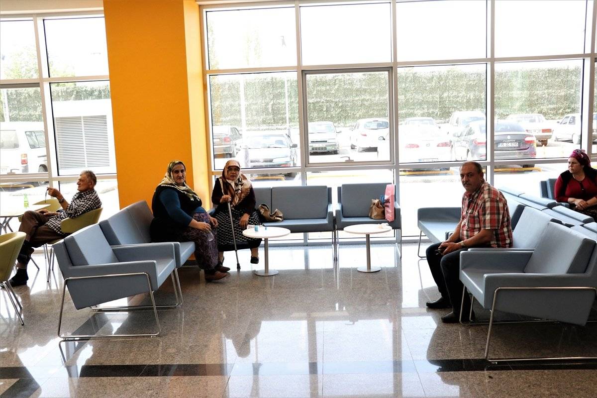 Eski Türkiye'den hastane manzaraları