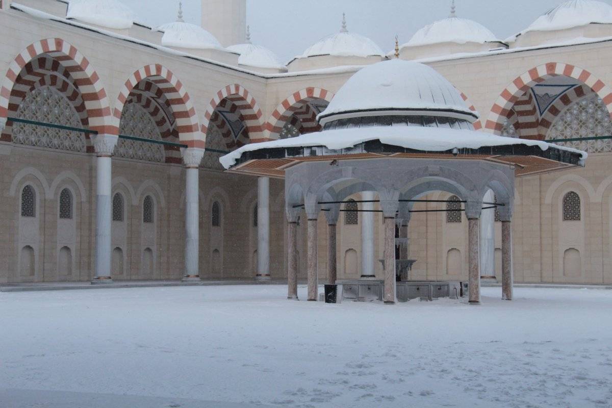 Çamlıca'dan kar manzaraları