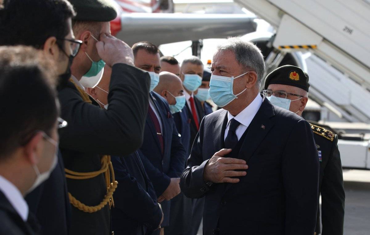 Hulusi Akar, resmi ziyaret için Irak'ta