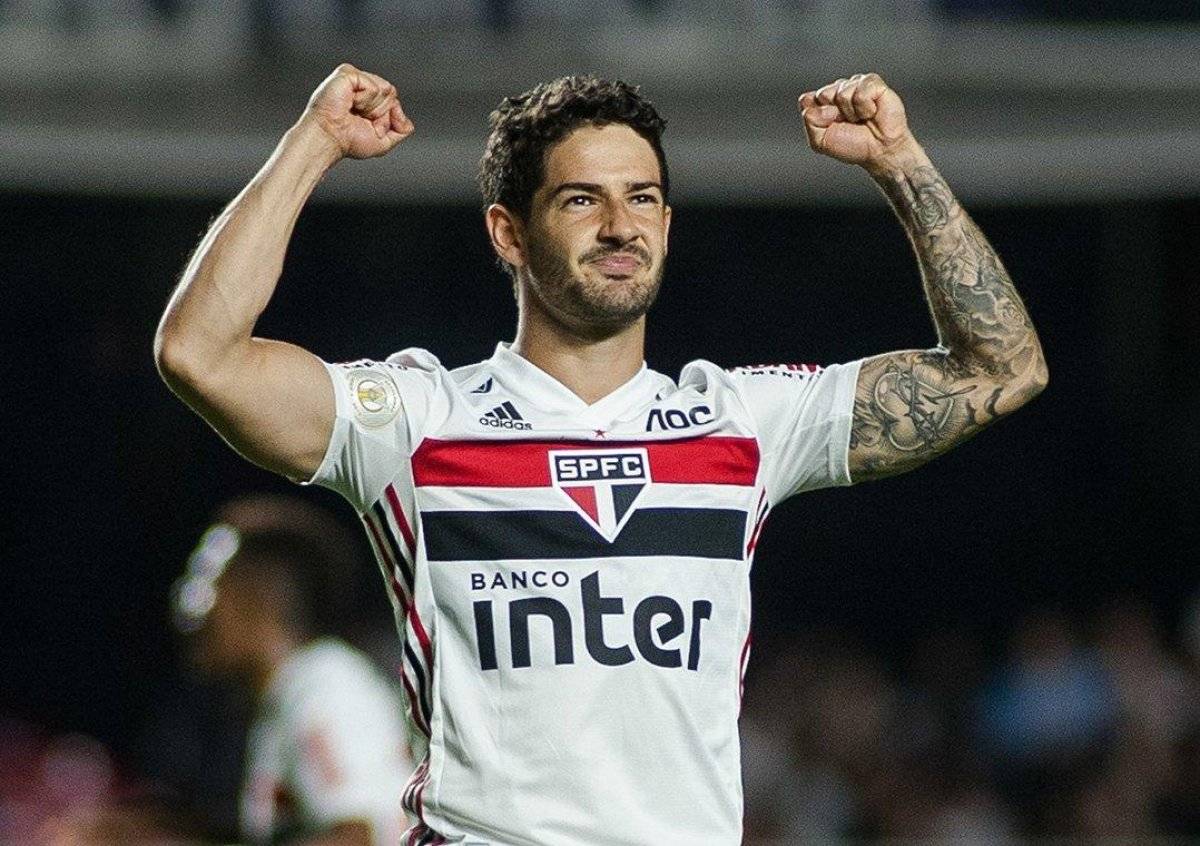 Beşiktaş'tan Alexandre Pato girişimi