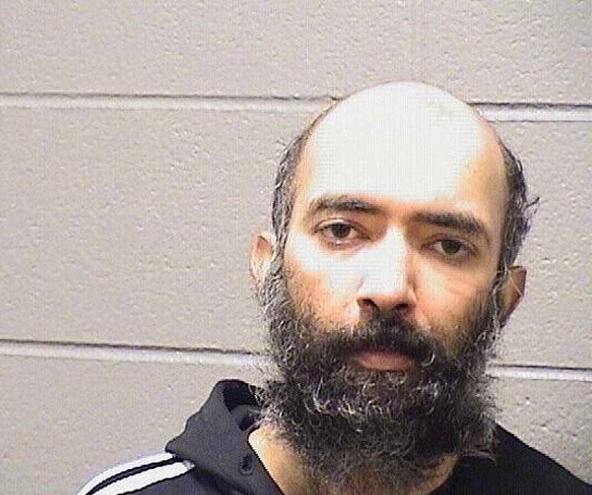 ABD'de koronavirüs endişesiyle 3 ay havalimanında kaldı