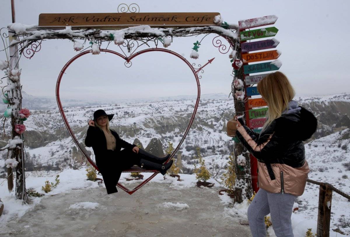 Peribacaları'nda turistler için kış aktiviteleri