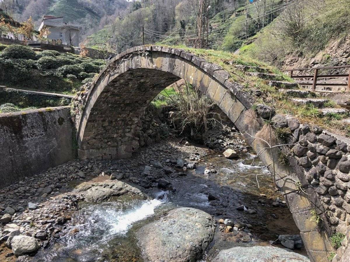 Rize'nin tarihi köprülerinin risk analizi yapıldı