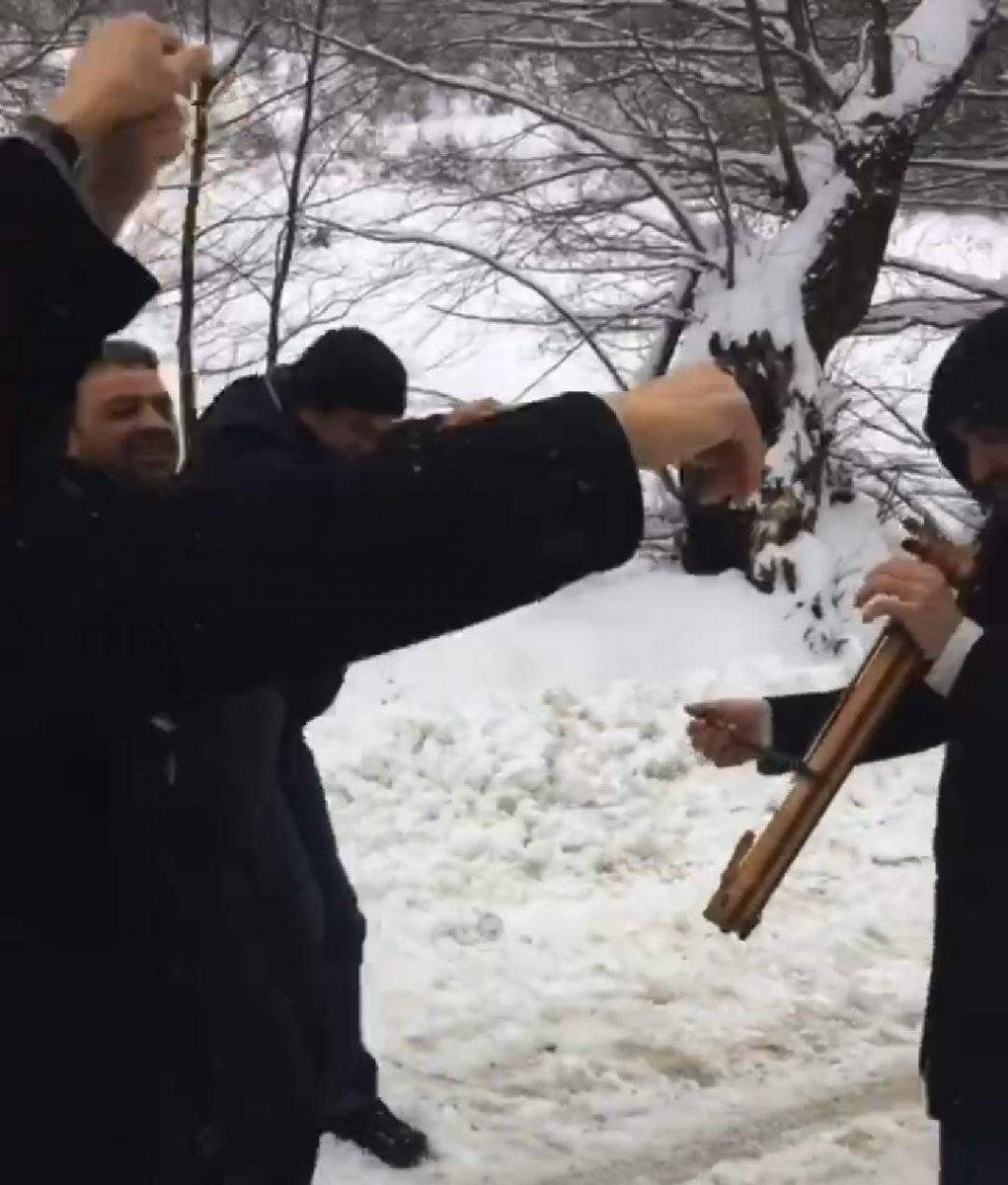 Bursalıların kar eğlencesi