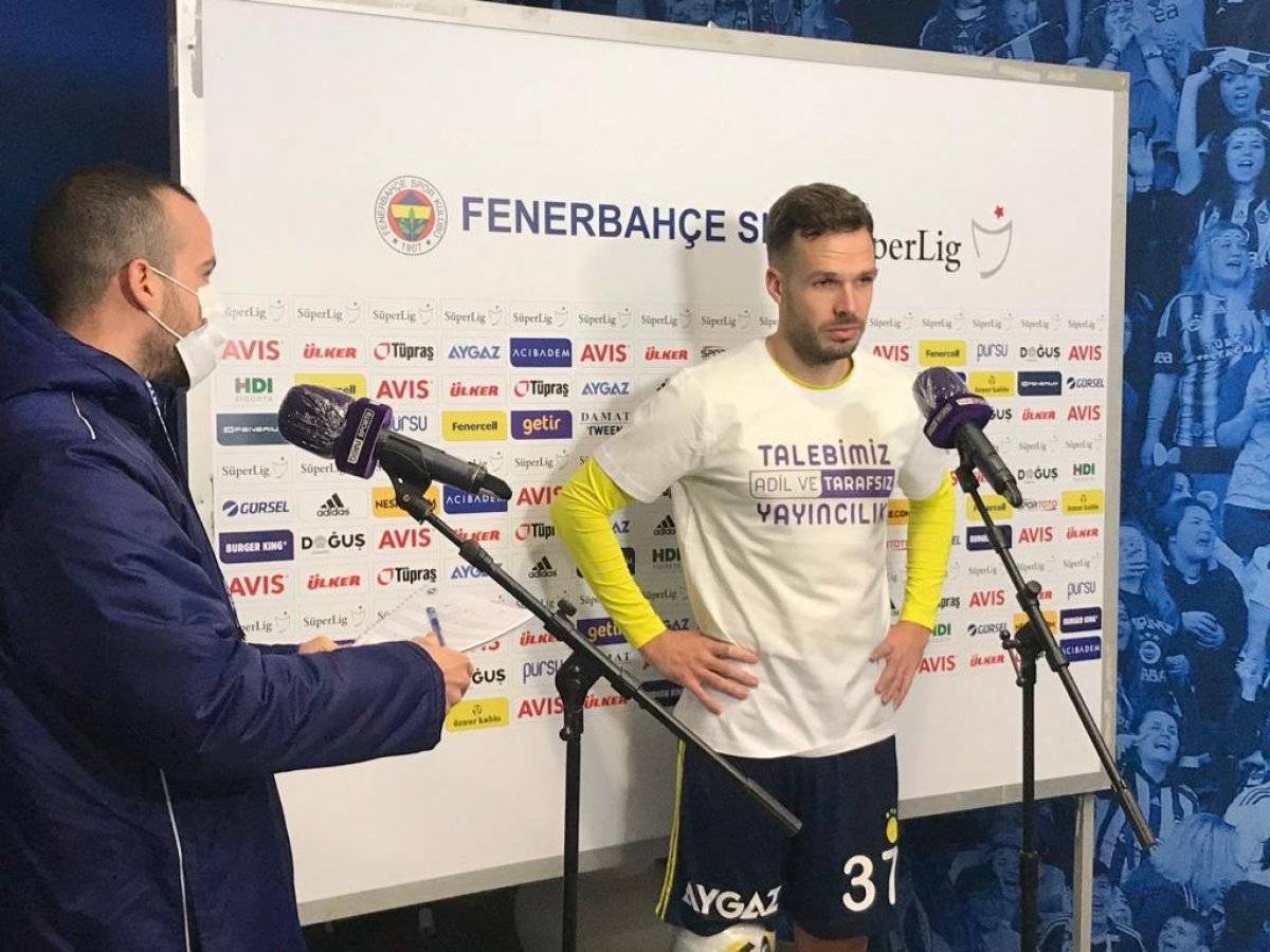 Fenerbahçe'den beIN Sports'a reklam panolu tepki
