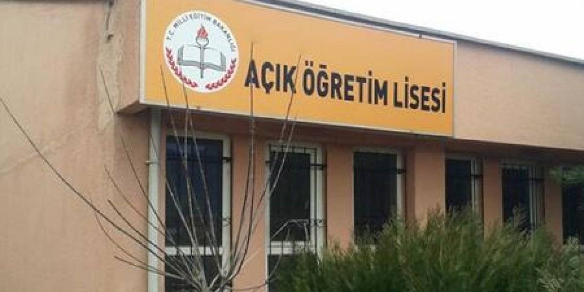 AÖL kayıt yenileme ne zaman 2021? MEB Açık Öğretim Lisesi sınavları ne zaman yapılacak?