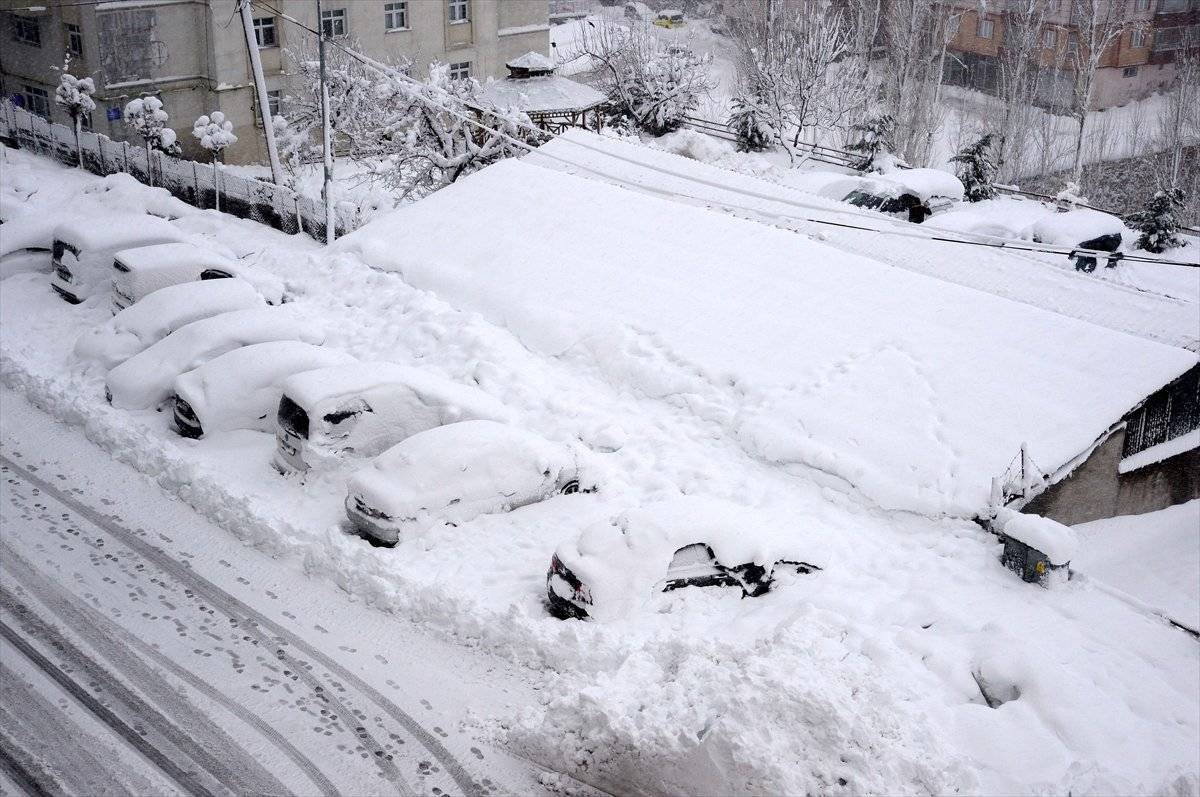 Doğu Anadolu için yoğun kar ve çığ uyarısı