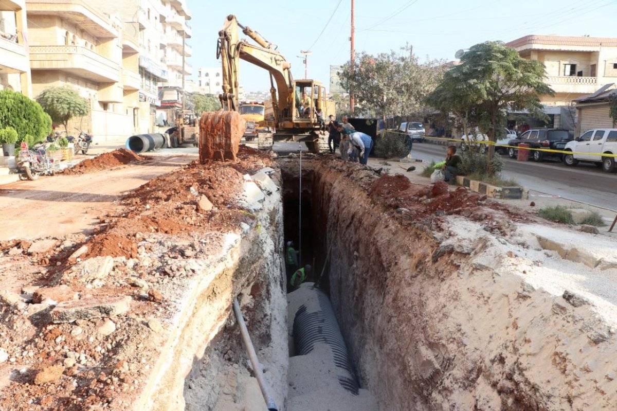 Zeytin Dalı Harekatı'yla terörden kurtarılan Afrin'de eğitime büyük destek