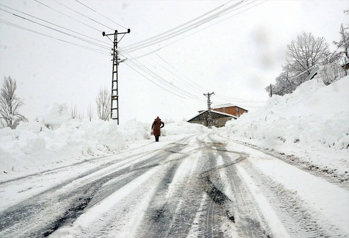 Doğu Anadolu için yoğun kar ve çığ uyarısı