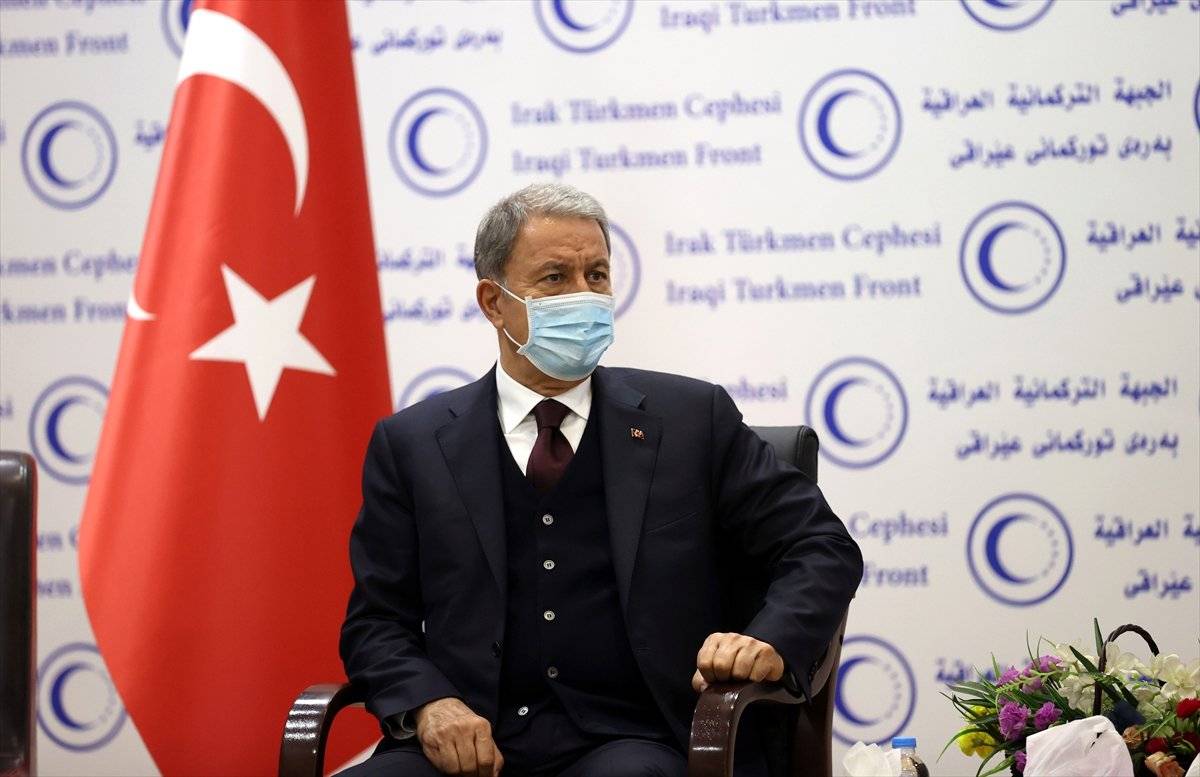 Hulusi Akar: Teröristlerin sonunu getirmekte kararlıyız