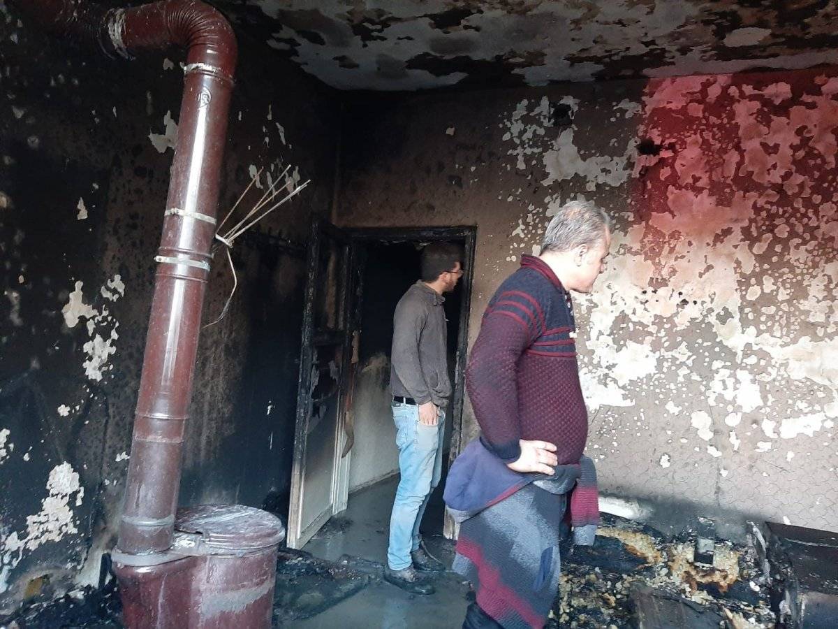 Gaziantep’te iki kardeşe evleri mezar oldu