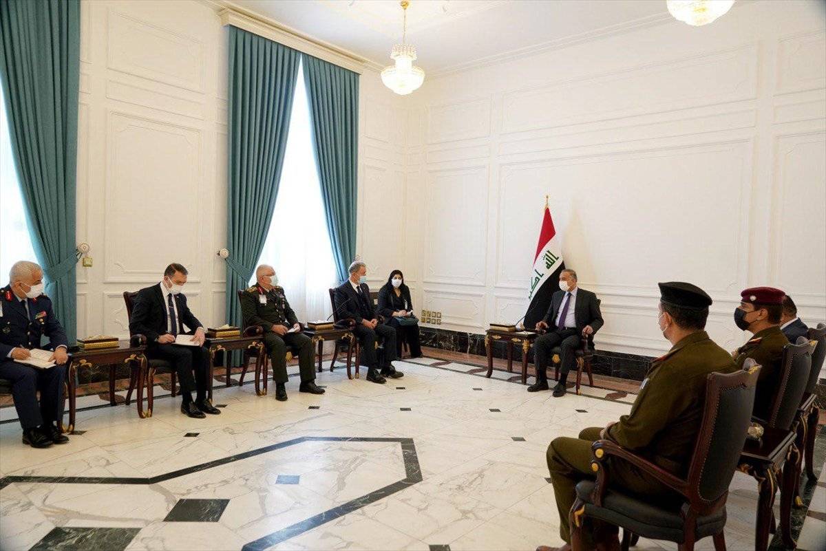 Hulusi Akar: Teröristlerin sonunu getirmekte kararlıyız