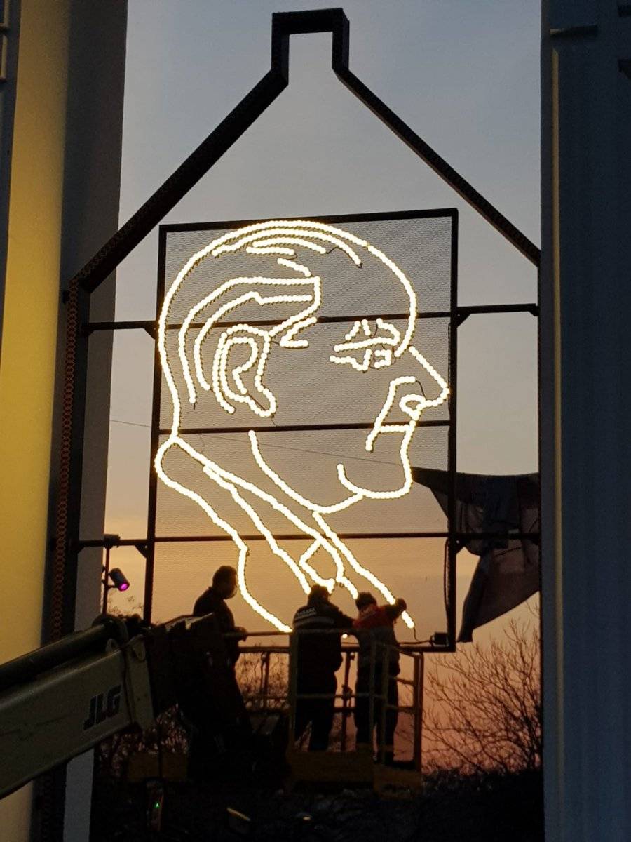 Ankara Büyükşehir Belediyesi'nden Gençlik Parkı'na Atatürk panosu