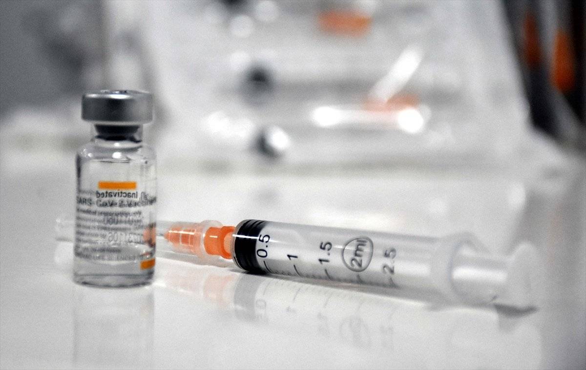 koronavirüs aşısı