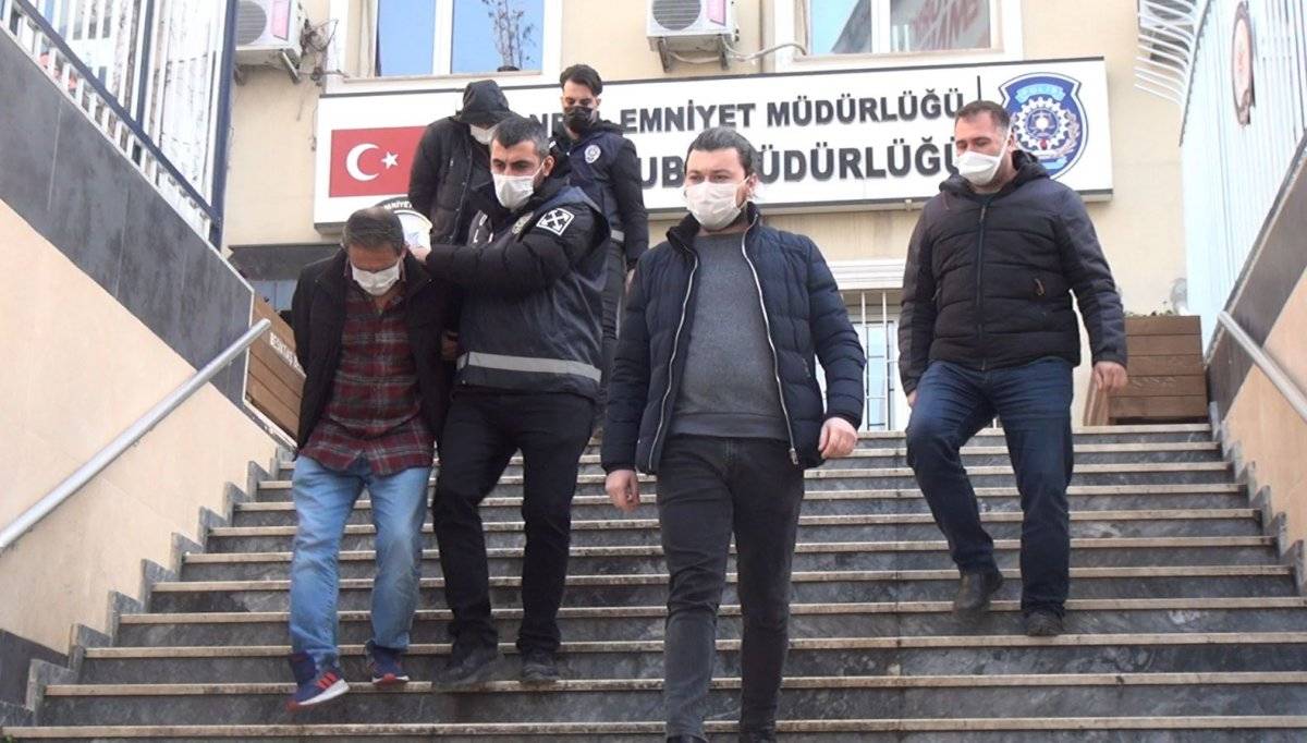 Fatih'te 'tantanacılık' yöntemiyle 10 bin dolarlık hırsızlık