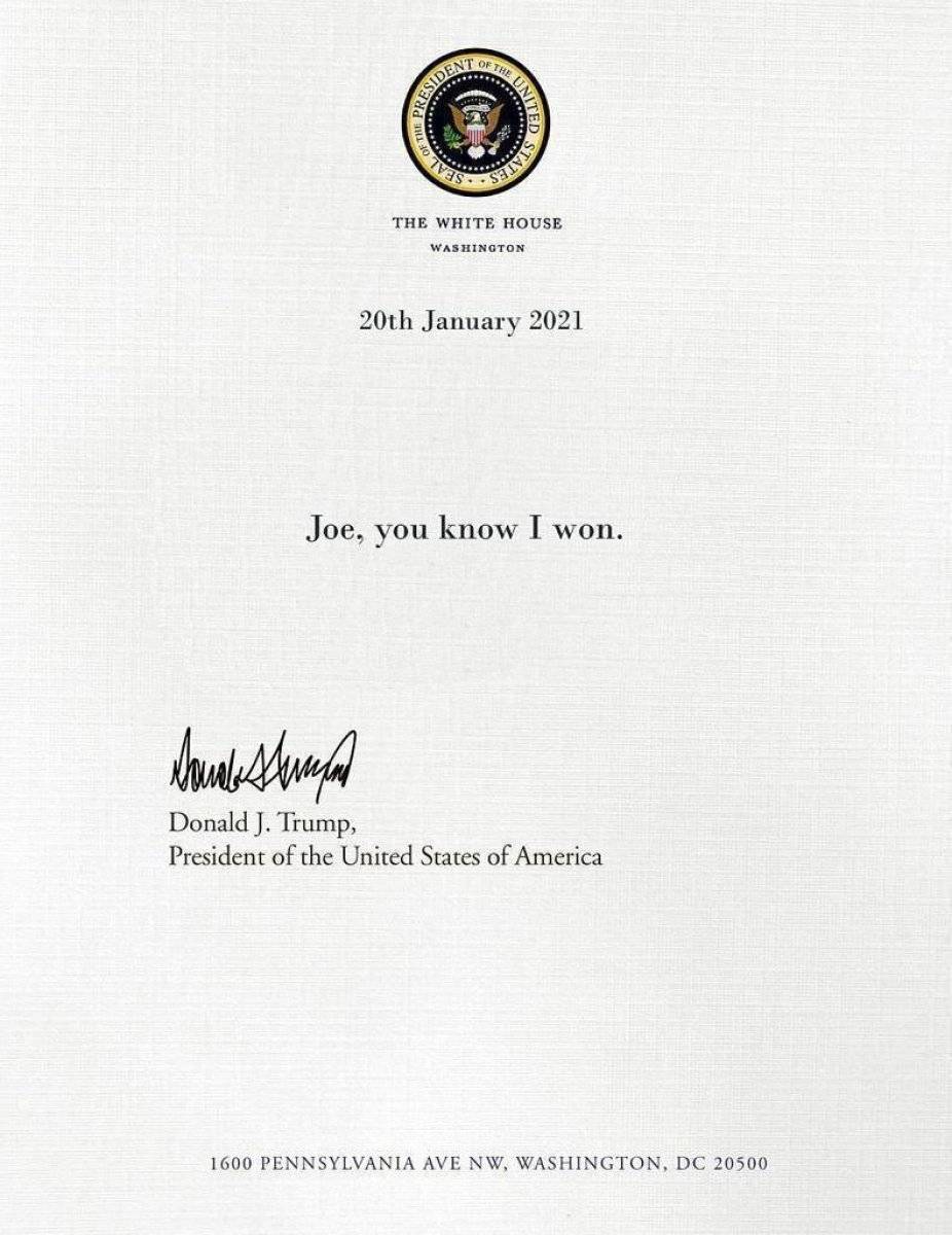 Donald Trump'ın, Beyaz Saray'a bıraktığı mektubun içeriği tartışılıyor