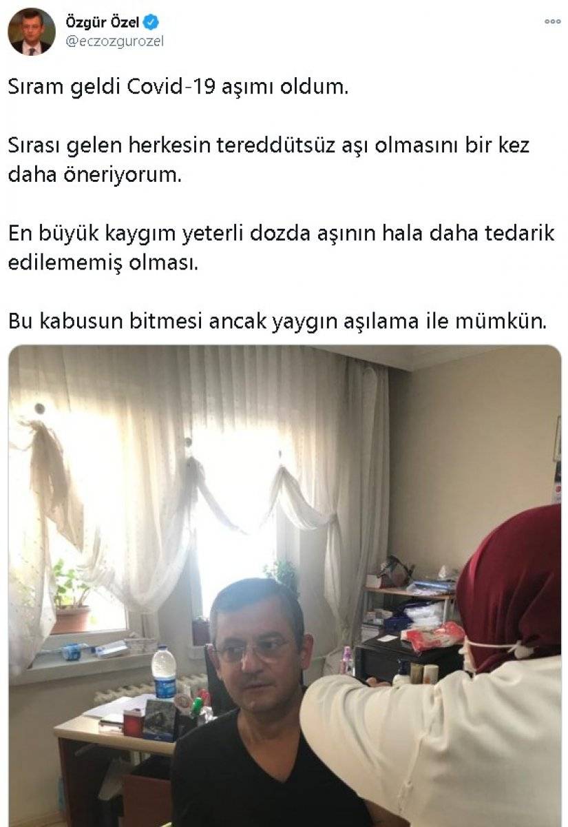 CHP'li Engin Özkoç 'aşı nerede' diye sorarken Özgür Özel, koronavirüs aşısı oldu