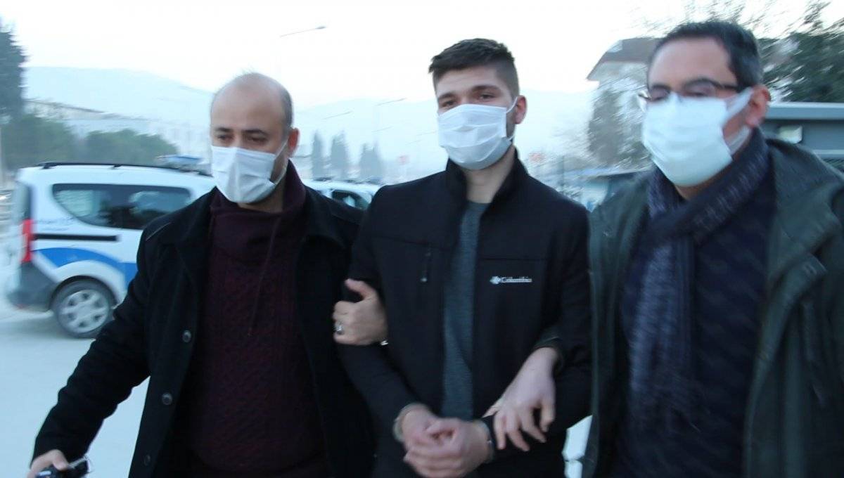 Denizli'de 19 yaşındaki genç tartıştığı babaannesini öldürdü