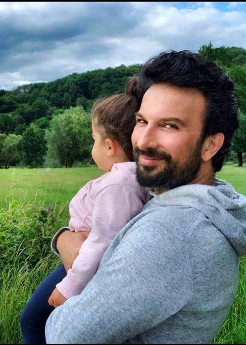 Okan Bayülgen'den Tarkan yorumu
