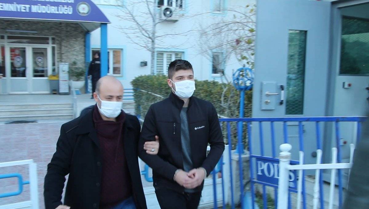 Denizli'de 19 yaşındaki genç tartıştığı babaannesini öldürdü