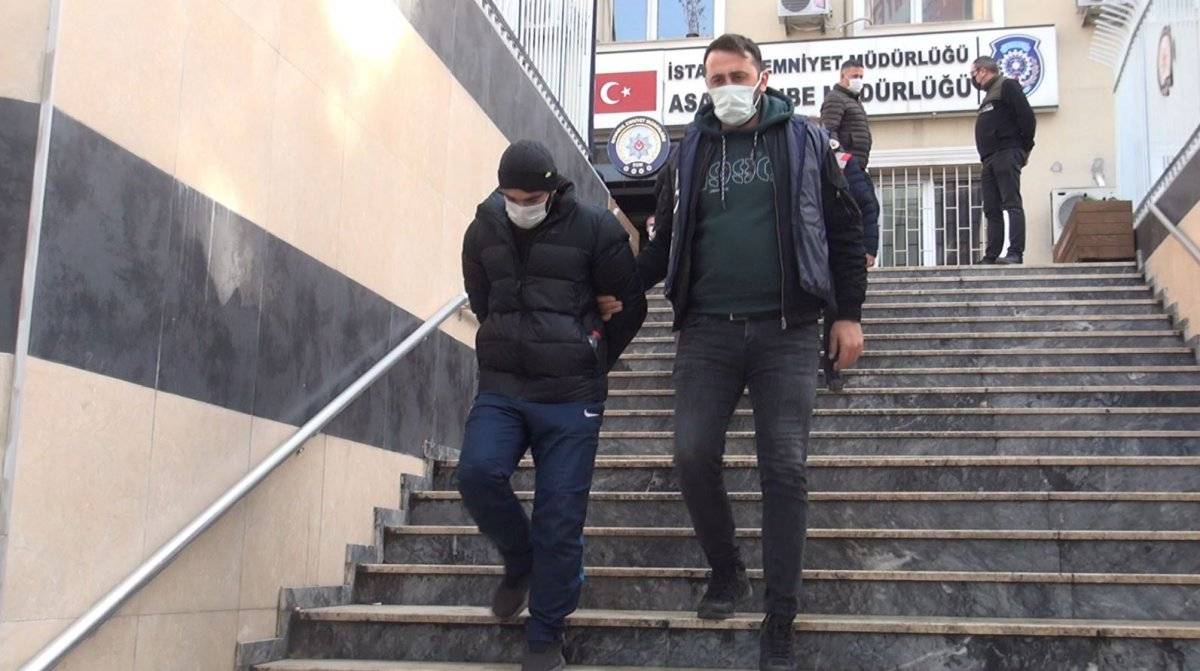 Fatih'te 'tantanacılık' yöntemiyle 10 bin dolarlık hırsızlık