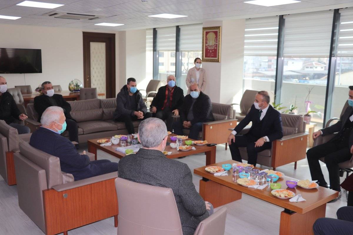 Bülent Turan'dan, CHP'nin mektup siyasetine eleştiri: Ateş yakarak, dumanla haberleşmek gibi