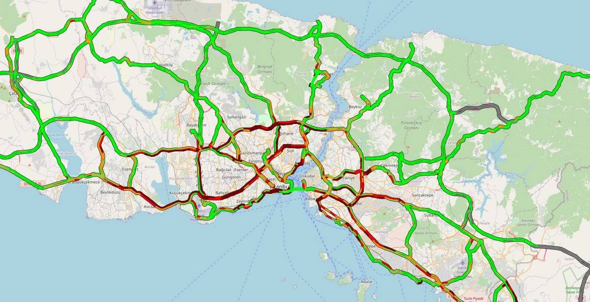 İstanbul'da kısıtlama öncesi trafik yoğunluğu oluştu