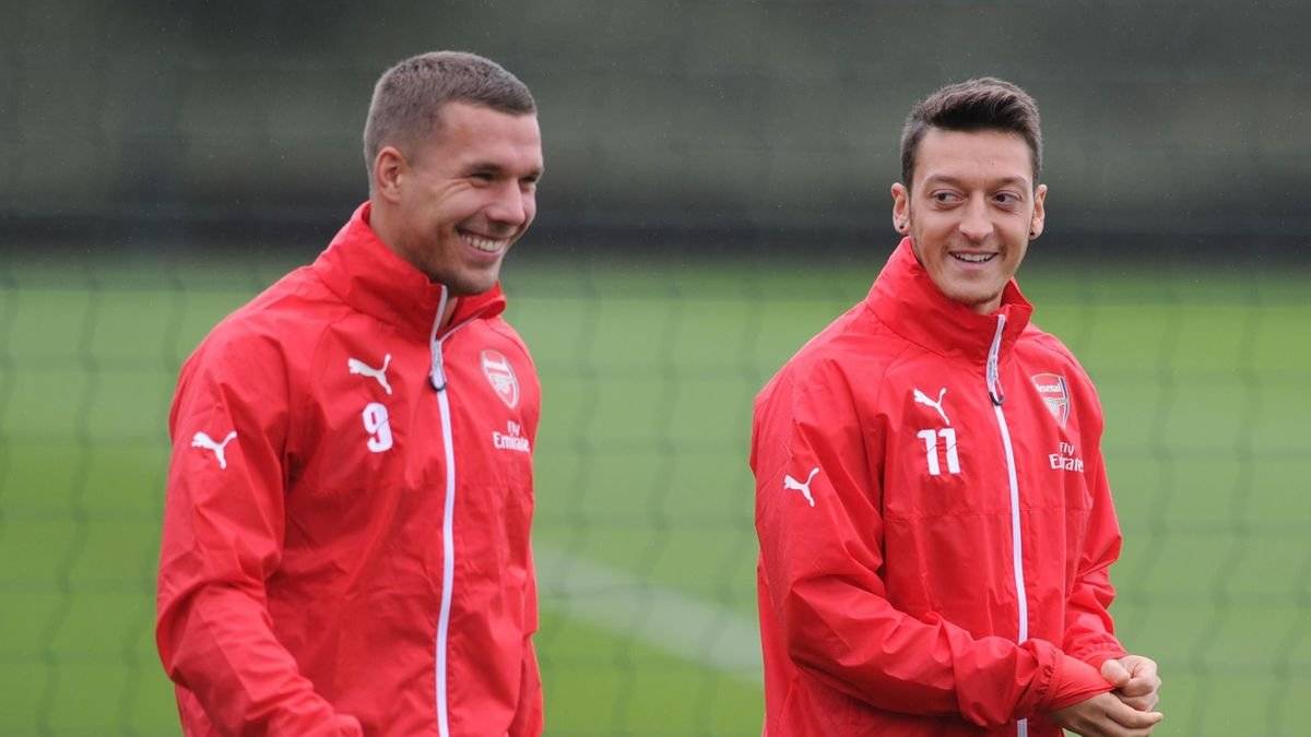 Lukas Podolski: Mesut Özil'in Fenerbahçe tercihi geri adım