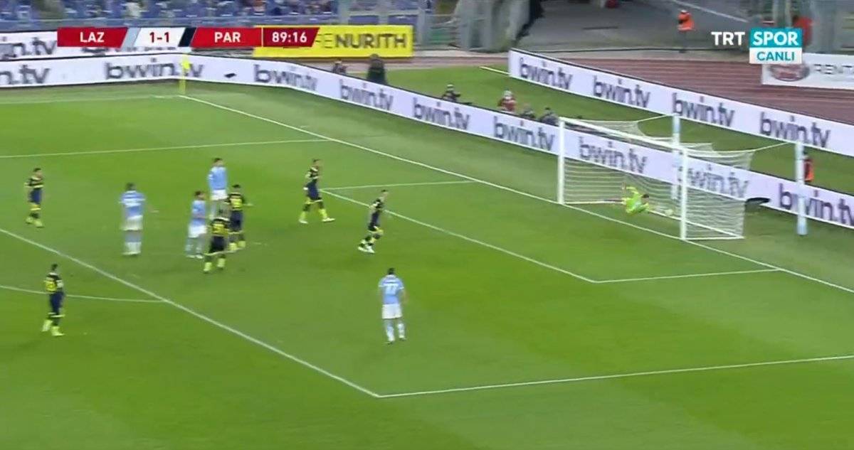 Vedat Muriç'in Parma'ya attığı gol kaleciye yazıldı