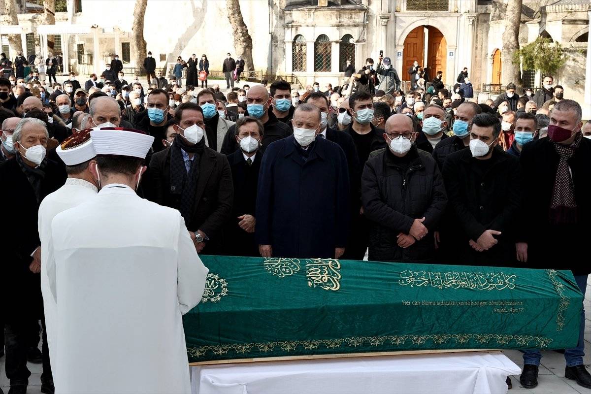 Yavuz Bahadıroğlu son yolculuğuna uğurlandı