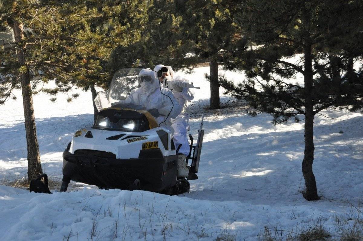 MSB'den komando eğitimi paylaşımı