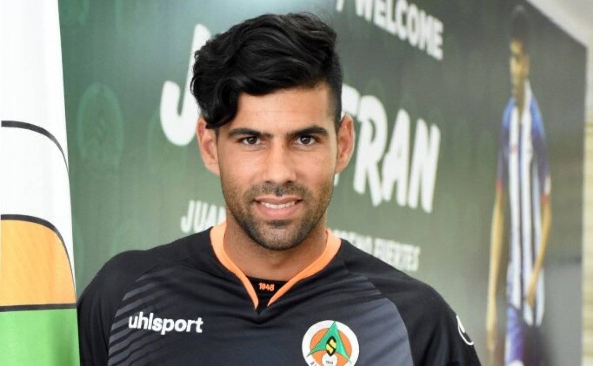 Juanfran: Türkiye'nin en iyi sağ beki olduğumu biliyorum