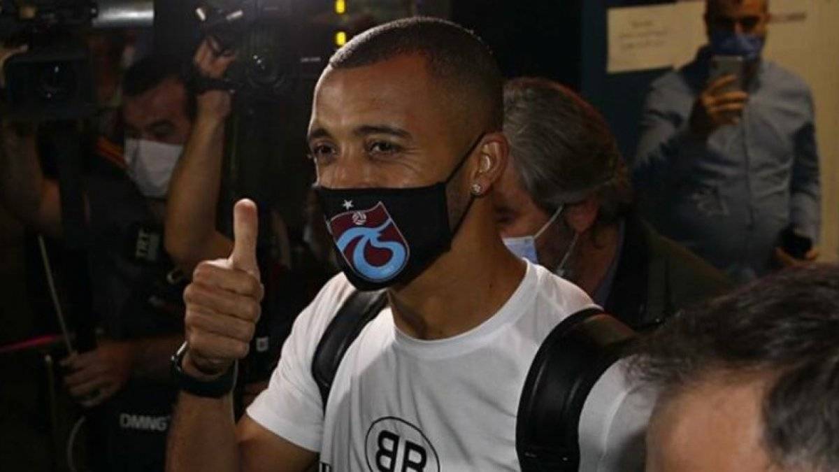 Vitor Hugo'nun sütlaç keyfi