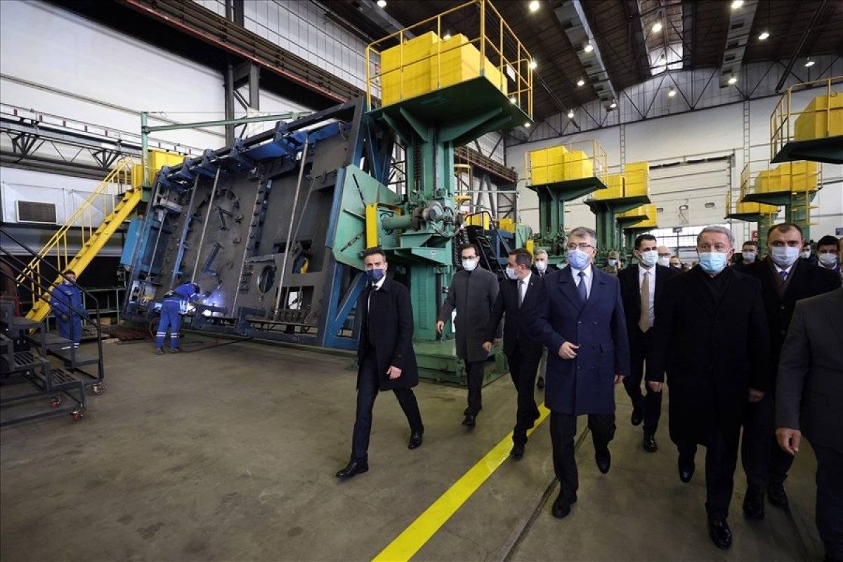 Yeni nesil 3 Fırtına obüsü TSK'ya teslim edildi