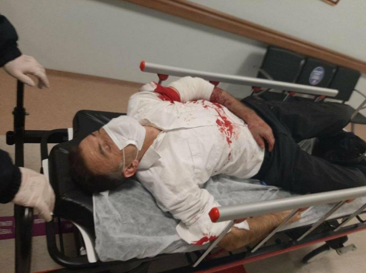 Eyüpsultan'da İETT şoförüne saldırı anı